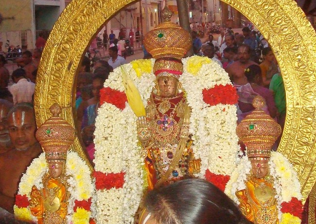 Kanchi Sri Varadaraja Perumal Temple Uriyadi i Utsavam   2014 16