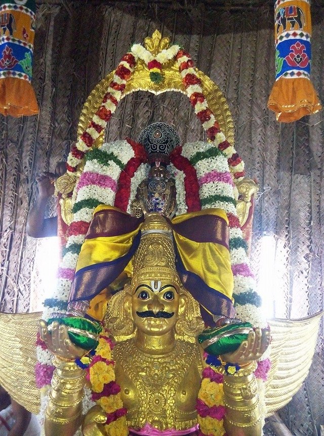 Keezhkattalai Sri Srinivasa Perumal Temple Purattasi Garuda Sevai  2014 14