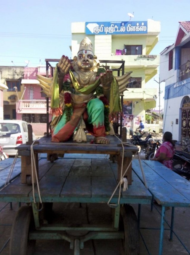 Kumbakonar Sri Adhivaraha Perumal temple Pavithrotsavam Udhaya garuda sevai  2014 1