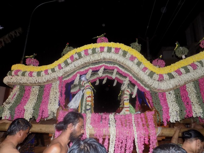 Madipakkam Sri Oppilliappan Pattabhisheka Ramar Temple Vidayatri Utsavam-Pushpa Pallaku26