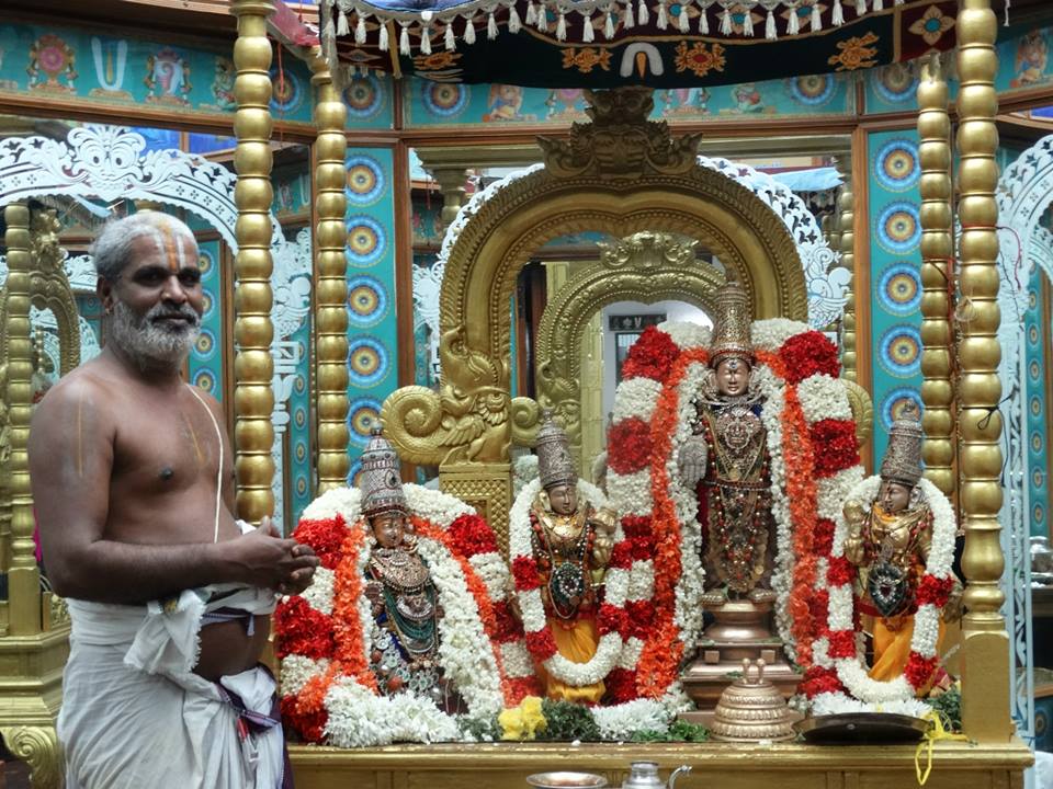 Mylapore SVDD Sri Srinivasa Perumal Temple Navarathri Uthsavam Day 1  25-09-2014  03