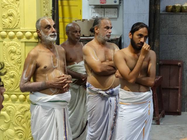 Mylapore SVDD Sri Srinivasa Perumal Temple Navarathri Uthsavam Day 1  25-09-2014  19