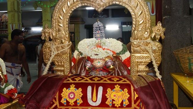 Mylapore SVDD Sri Srinivasa Perumal Temple Navarathri Uthsavam Day 4  28-09-2014  09