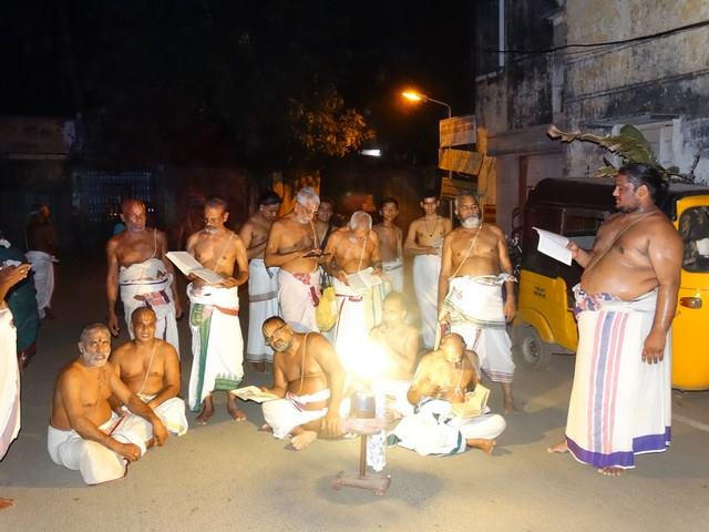 Mylapore SVDD Sri Srinivasa Perumal Temple Swami Desikan Uthsavam Day 1  Night  25-09-2014  03