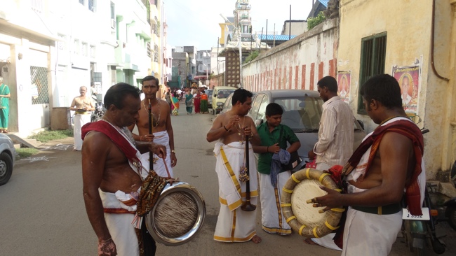 Mylapore SVDD Sri Srinivasa Perumal Temple Swami  Desikan Uthsavam Day 3 Morning 27-09-2014  14