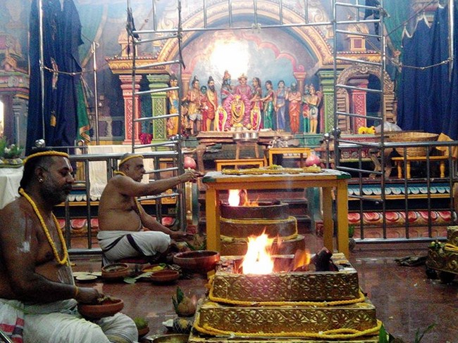 Perambur Sri Venkatesa Perumal Koil Jaya Varusha Pavithrotsava Satrumurai16