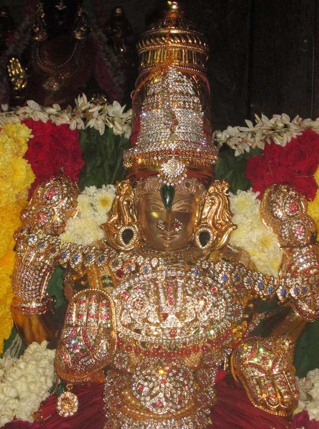 Pondy Srinivasan Sannadhi Navarathri Utsavam day 1  2014 08