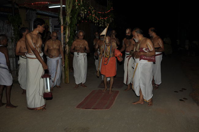 Poundarikapuram Ashramam Srimad Rayapuram Andavan Uthanam 2014 07