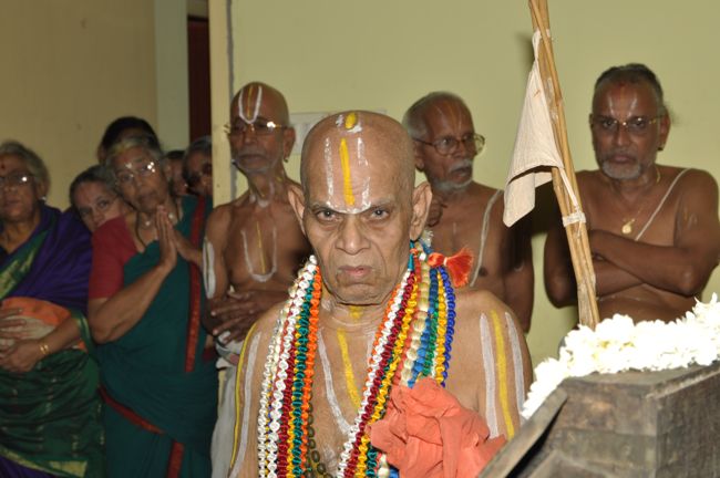 Poundarikapuram Ashramam Srimad Rayapuram Andavan Uthanam 2014 38