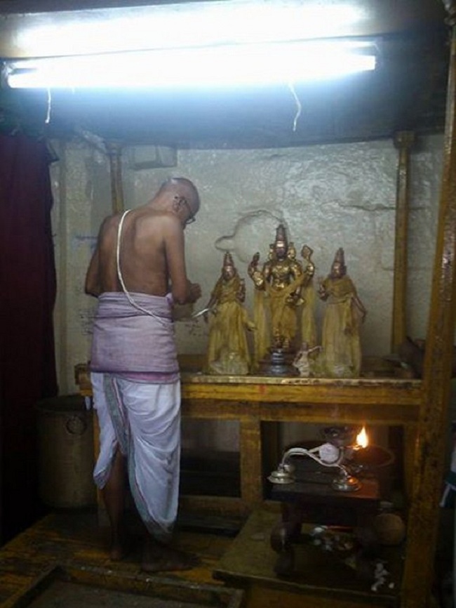 Sri Padaladhri Narasimha Perumal Koil (Singaperumal Koil) Sri Jayanthi Utsavam1