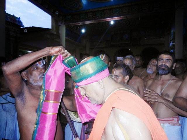 Srimushnam Andavan Mangalasasanam At Vaduvur Kothandaramaswamy Temple  2014 07