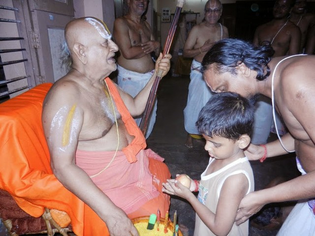 Srimushnam Andavan Mangalasasanam At Vaduvur Kothandaramaswamy Temple  2014 23