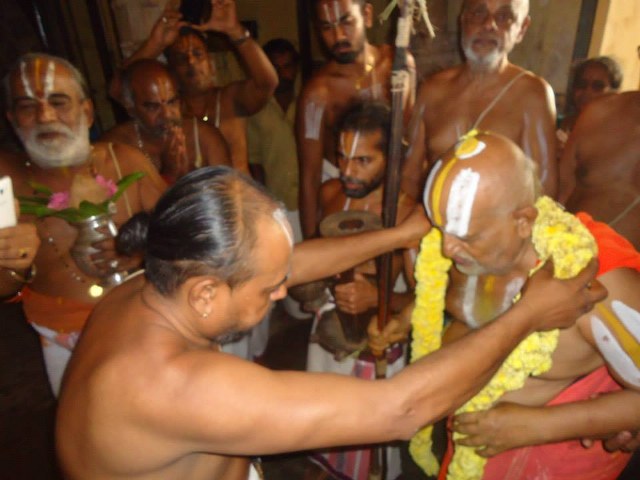 Srimushnam Andavan Mangalasasanam at Kumbakonam Sri Adhivaraha Perumal Temple  2014 04
