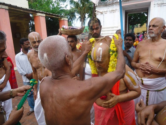 Srimushnam Andavan THanjai Maamani Kovil Mangalasasanam  2014 15