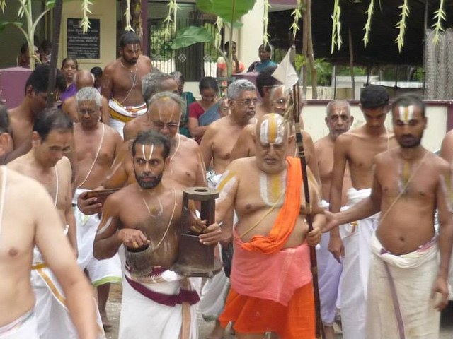 Srimushnam Andavan Vazhuthoor Andavan Ashramam Vijayam 2014 34