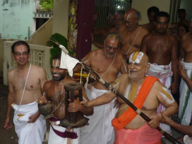 Srimushnam Andavan Vazhuthoor Andavan Ashramam Vijayam 2014 35