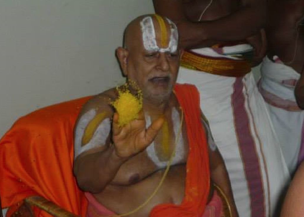 Srimushnam Andavan at Vazhuthoor
