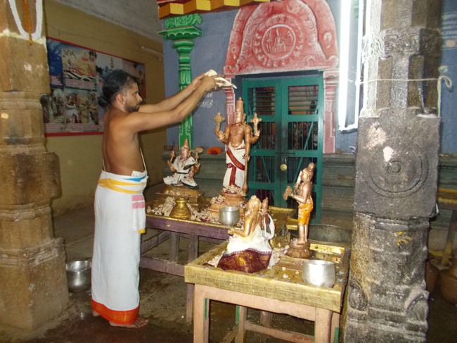 Therazhundur Andavan Thirunakshataram Thirumanjanam at Amaruviappan Temple 2014--09