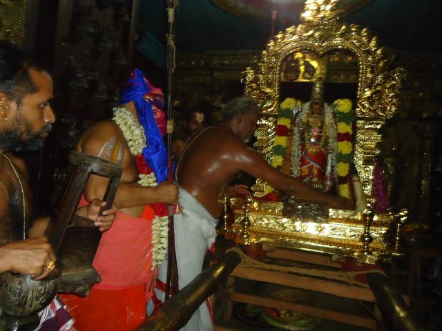 Therazhundur Sri Amaruviyappan Temple Srimushnam ANdavan Mangalasasanam 2014 33
