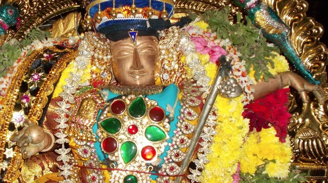 Therazhundur Sri Amaruviyappan Temple Uriyadi Utsavam 2014 02