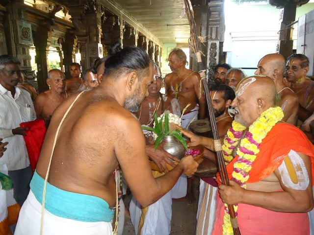 Thiruindhalur SRi Parimala Ranganatha Perumal Temple Srimushnam ANdavan Mangalasasanam 2014 04