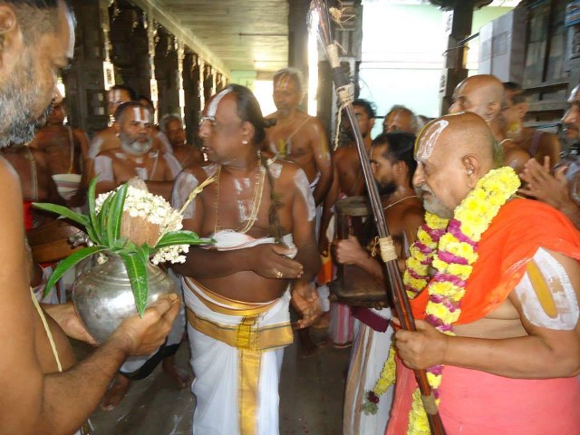 Thiruindhalur SRi Parimala Ranganatha Perumal Temple Srimushnam ANdavan Mangalasasanam 2014 09
