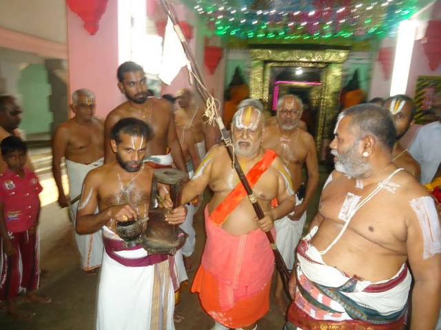 Thiruindhalur SRi Parimala Ranganatha Perumal Temple Srimushnam ANdavan Mangalasasanam 2014 15