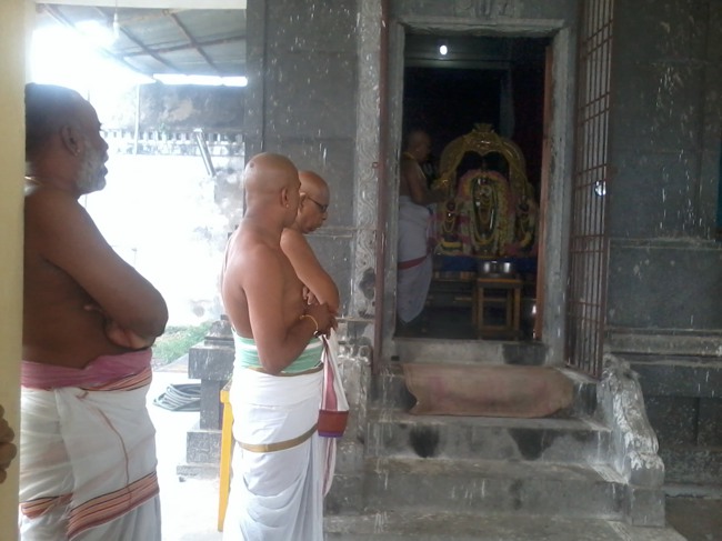 Thiruvekka Divyadesam Thirupavithrotsavam day 2 2014--01