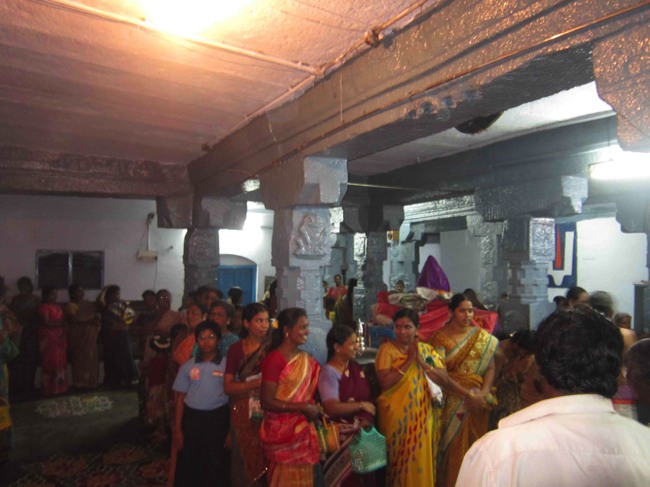 Thiruvelukkai Sri Amirthavalli Thayar Kadai Avani  Velli Purappadu 2014--0026