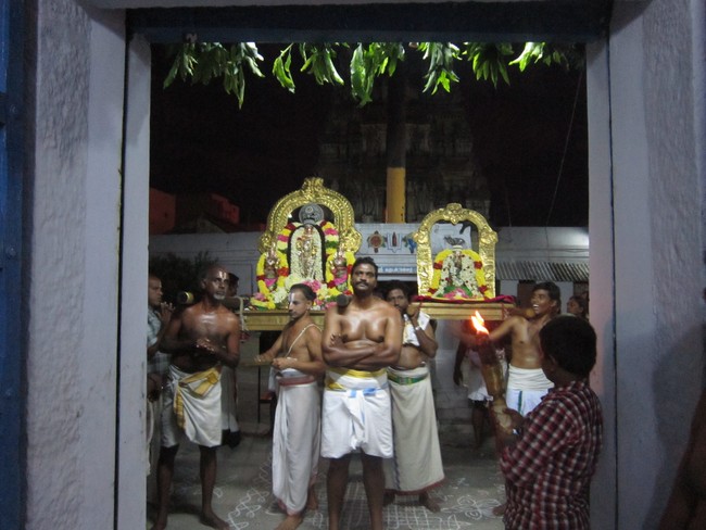 Thiruvelukkai Sri Azhagiya Singaperumal Temple Uriyadi Utsavam  2014 20