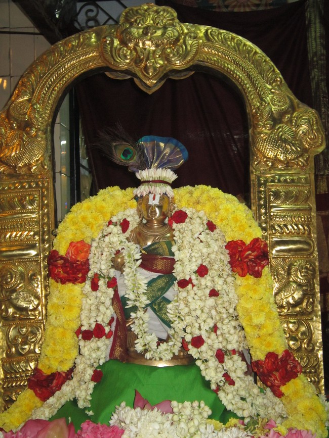 Thiruvelukkai Sri Azhagiya Singaperumal Temple Uriyadi Utsavam  2014 25