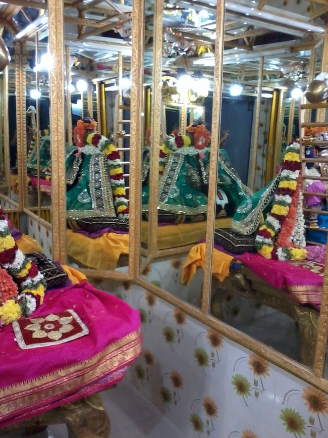Thiruvelukkai Sri Azhagiyasinga perumal temple  Sri Jayanthi Utsavam 2014 04