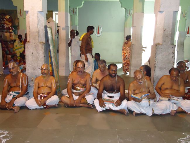 Thoopul Swami Desikan THirunakshatram day 2 Nadathur Ammal Kalaskshepa Goshti 2014 08