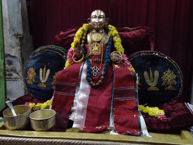 Thoopul  Swami Desikan  Thirunakshatra Utsavam Thanga Chapparam day 2 Morning  2014 06