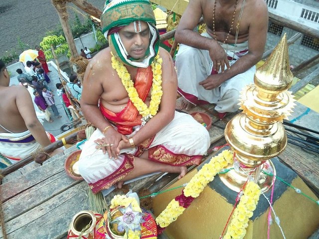 Villupuram Ongur Sri Lakshmi Narayana Perumal Mahasamprokshanm 3  kaala poojai 2014  06