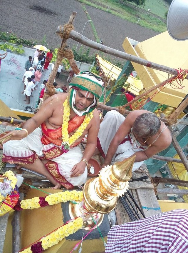 Villupuram Ongur Sri Lakshmi Narayana Perumal Mahasamprokshanm 3  kaala poojai 2014  10