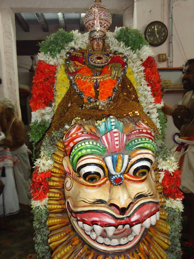 29th oct 14 simha vaahanam srirangam poundrigapuram ashram swami desikan (30)