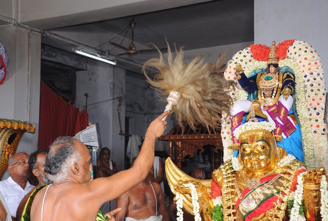 Gunaseelam Sri Prasanna Venkatachalapathy Temple Garuda Sevai  2014 07