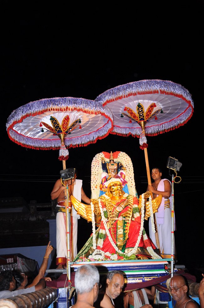 Gunaseelam Sri Prasanna Venkatachalapathy Temple Garuda Sevai  2014 12