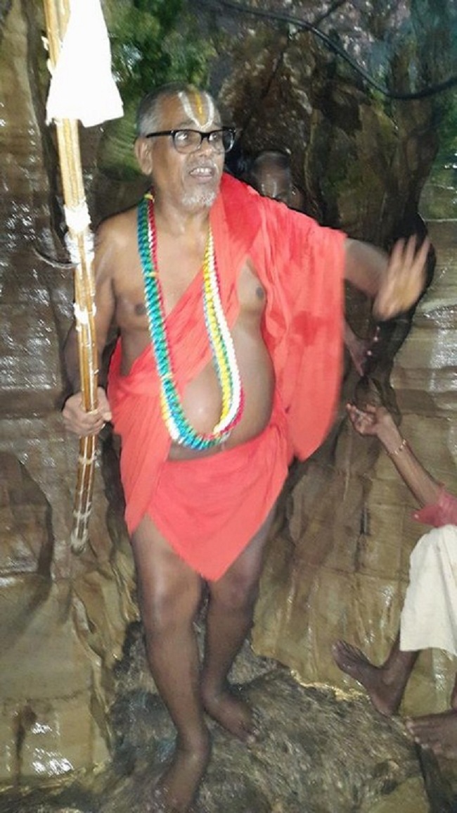 HH 46th Srimath Azhagiyasingar Vijaya Yathirai To Chitrakoot26