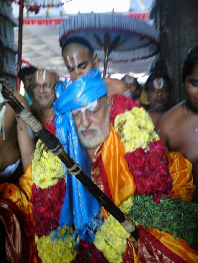 HH Srimushnam Andavan Mangalasasanam At Thiruchanoor Sri Padmavathi Thayar temple2