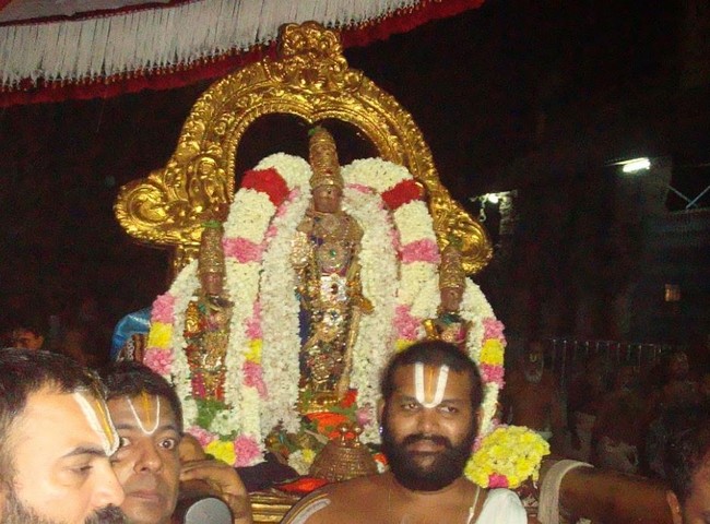 Kanchi Devaperumal Jaya Varusha Deepavali Purappadu 2014  01