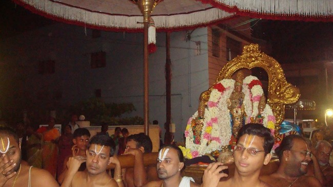 Kanchi Devaperumal Jaya Varusha Deepavali Purappadu 2014  16