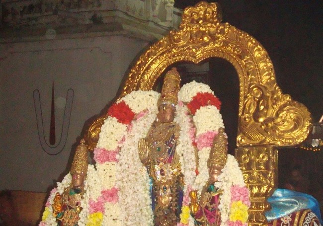 Kanchi Devaperumal Jaya Varusha Deepavali Purappadu 2014  20