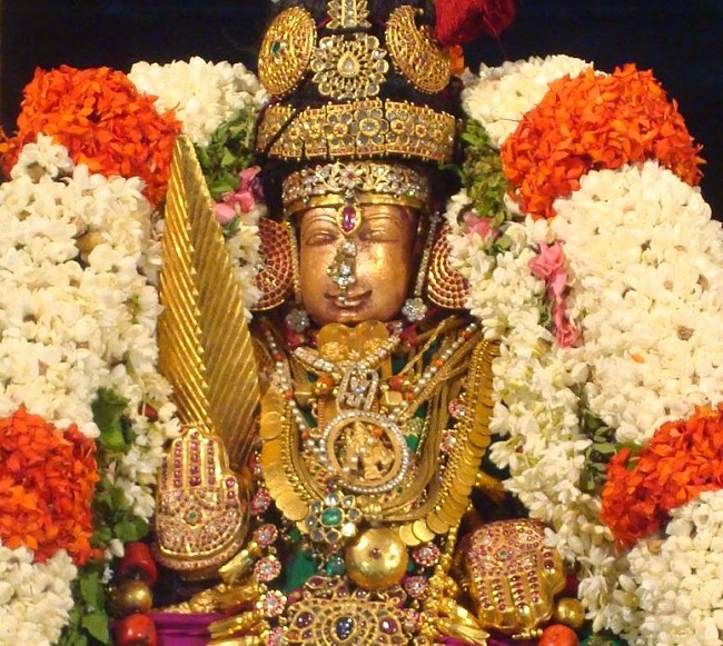 Kanchi Sri Perundhevi Thayar Navarathri UTsavam day 6 2014 04