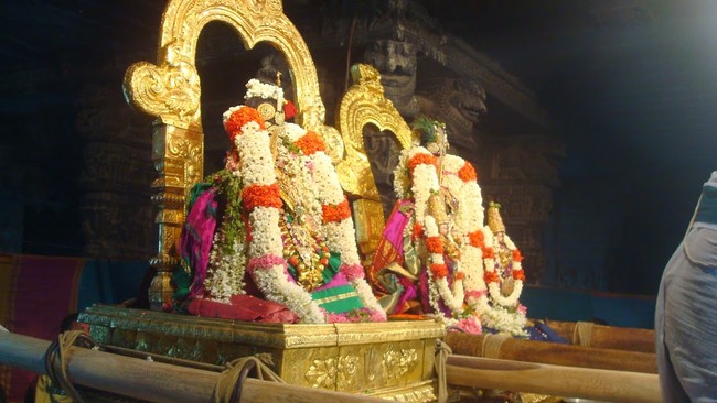 Kanchi Sri Perundhevi Thayar Navarathri UTsavam day 6 2014 23