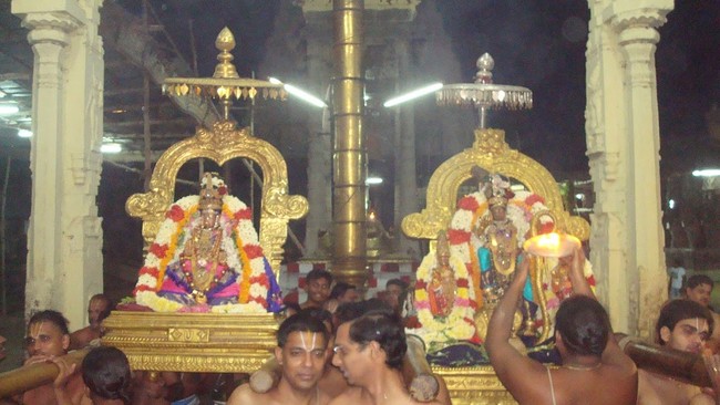 Kanchi Sri Perundhevi Thayar Navarathri Utsavam day 4 2014 22