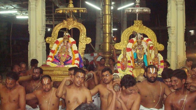 Kanchi Sri Perundhevi Thayar Navarathri Utsavam day 4 2014 24
