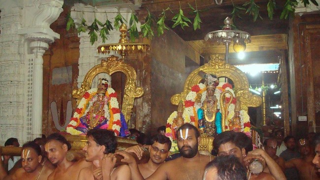 Kanchi Sri Perundhevi Thayar Navarathri Utsavam day 4 2014 27