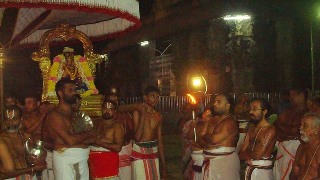 Kanchi Sri Perundhevi Thayar Thula Sukravara Purappadu 2014  15